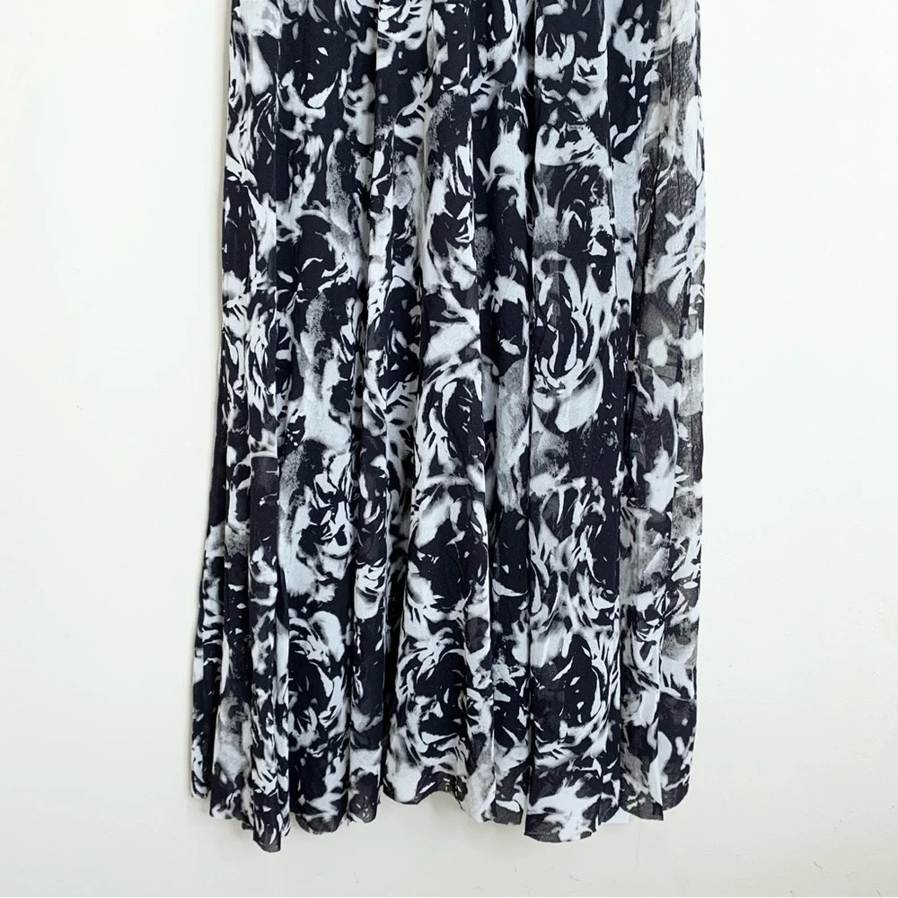 Fuzzi Cut-Out Sheer Waist Maxi Dress (Sz XL) Floral Print Black White Tulle